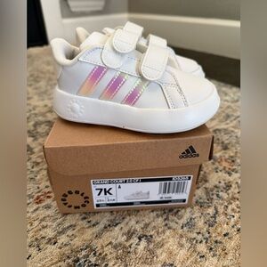 NIB- Adidas Kids Grand Court 2.0 Sneakers- Size Toddler 7